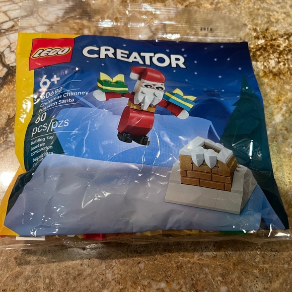 Lego Other - Lego Creator Set # 30692 Christmas Chimney Fun With Santa. 60 Pieces. Ages 6+.
